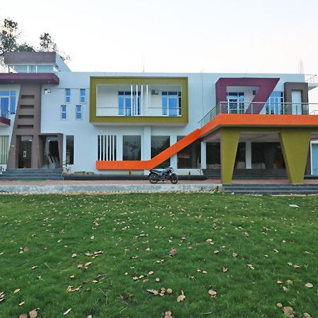 Hotel O Shri Shyam Lawn & Resort Sitapur  Zewnętrze zdjęcie