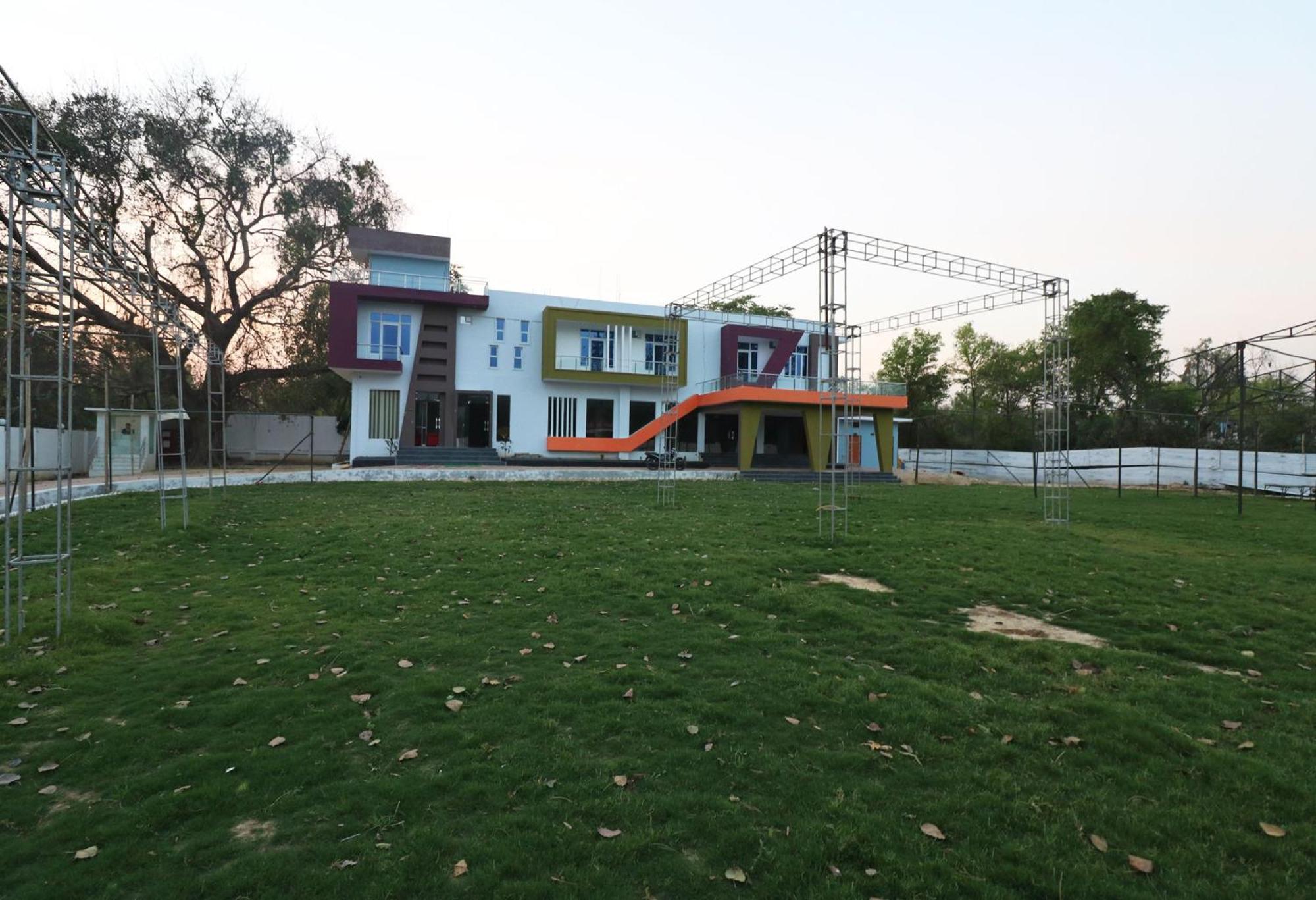 Hotel O Shri Shyam Lawn & Resort Sitapur  Zewnętrze zdjęcie
